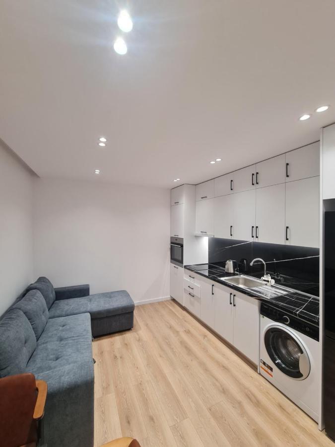 Am Luxury Apartment Tirana Exterior foto