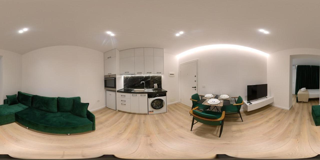Am Luxury Apartment Tirana Exterior foto